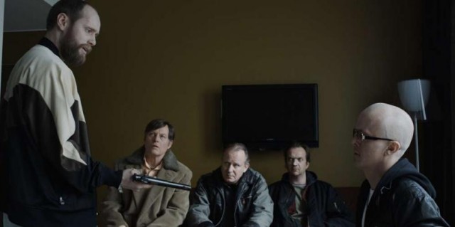 Az Buçuk Kibar Bir Adam fotoğrafı