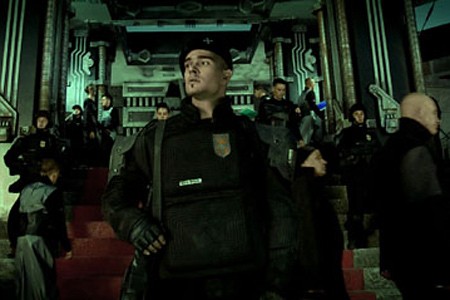 The Inhabited Island Fotoğrafı