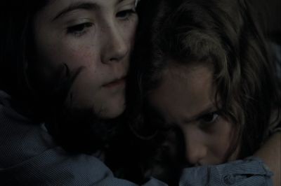 Evdeki Düşman Fotoğrafı