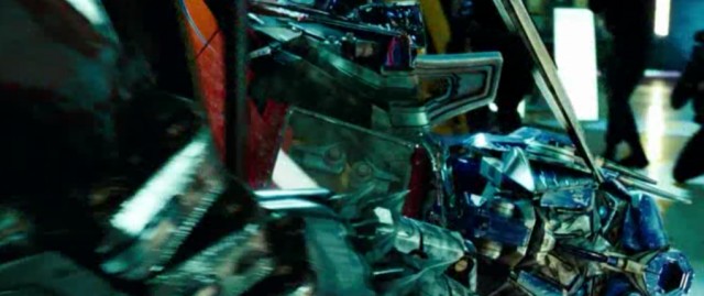 Transformers: Ay'ın Karanlık Yüzü fotoğrafı