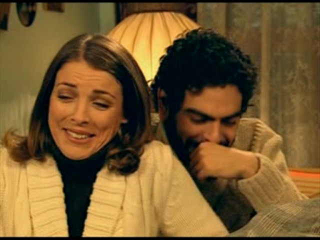 Çemberimde Gül Oya Fotoğrafı