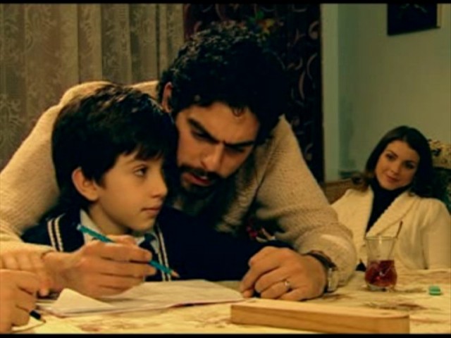 Çemberimde Gül Oya Fotoğrafı