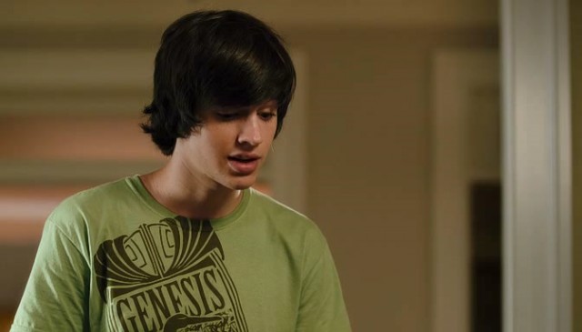 Tüylü Bela Fotoğrafı