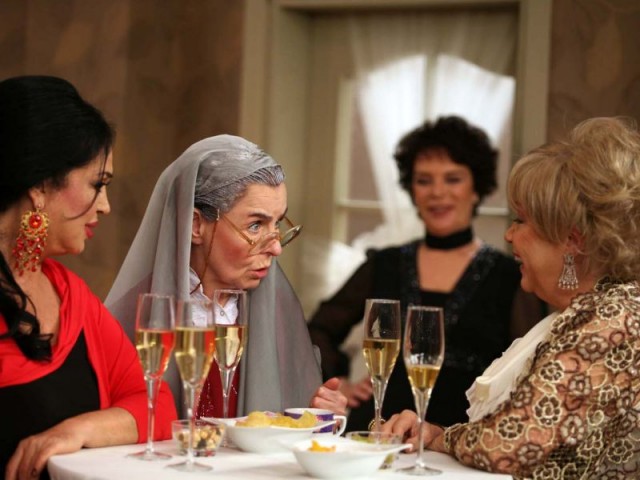 Altın Kızlar Fotoğrafı