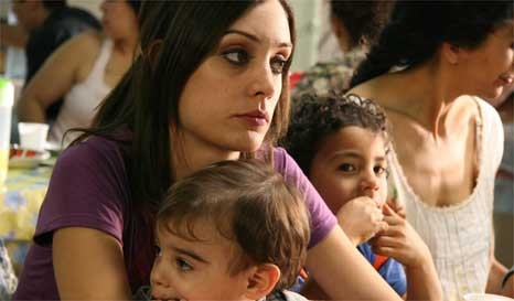 Aslan İni Fotoğrafı