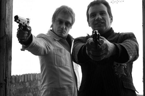 On Ölü Adam Fotoğrafı