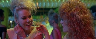 Earth Girls Are Easy fotoğrafı