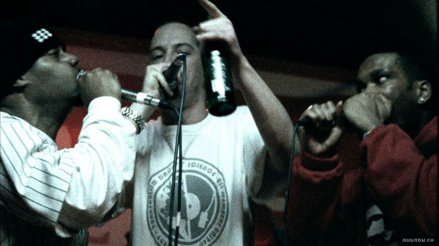 Status Yo! fotoğrafı