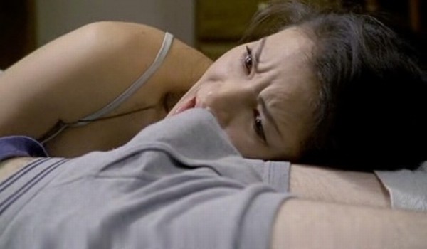 Kicking The Dog Fotoğrafı