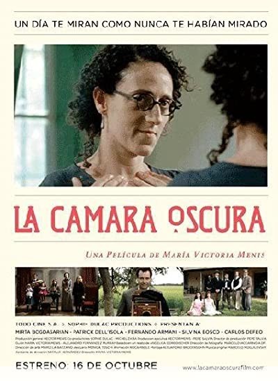 La cámara oscura (2008) afişi