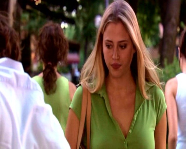 O Bir Bakire Fotoğrafı