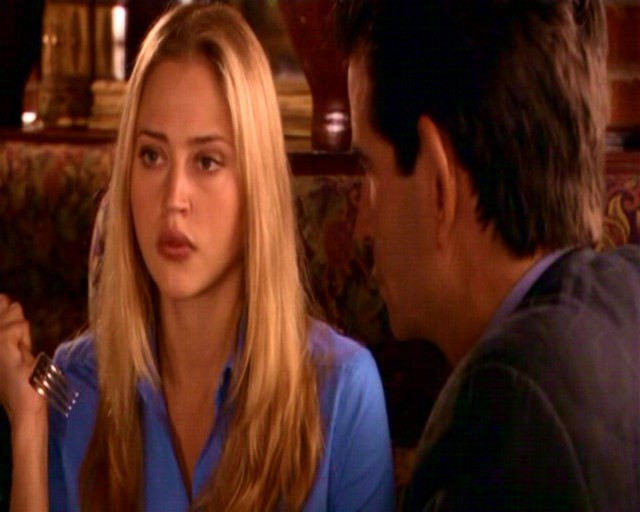 O Bir Bakire Fotoğrafı