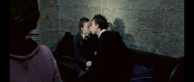 Harry Potter ve Zümrüdüanka Yoldaşlığı Fotoğrafı