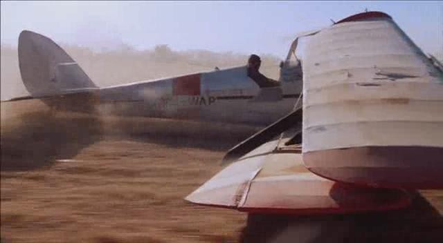 Paperback Hero fotoğrafı