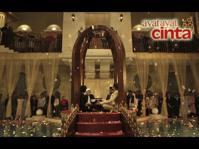 Aşk Ayetleri Fotoğrafı