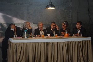 Bir İhtimal Daha Var Fotoğrafı