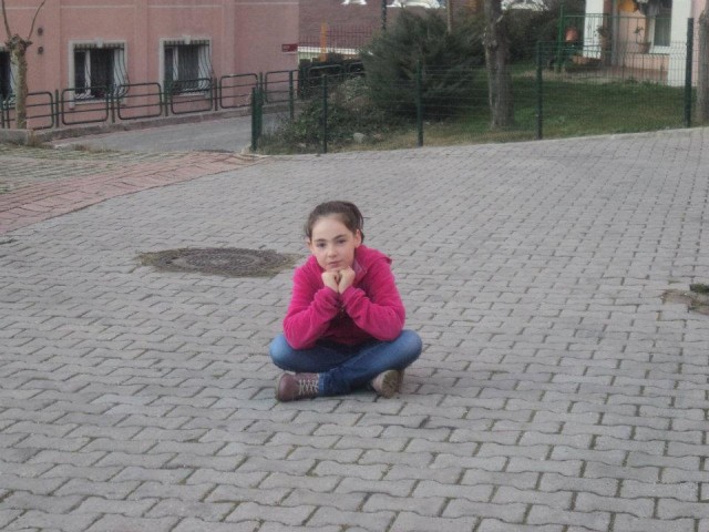 Double Teamed fotoğrafı