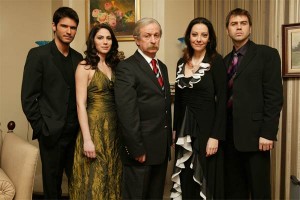 Esir Kalpler fotoğrafı