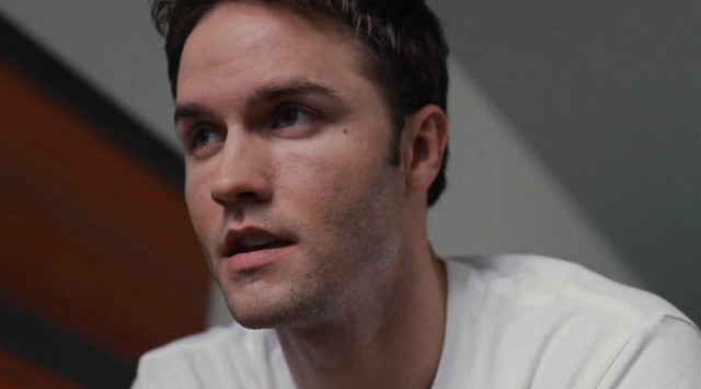 Aşk Oyunu Fotoğrafı