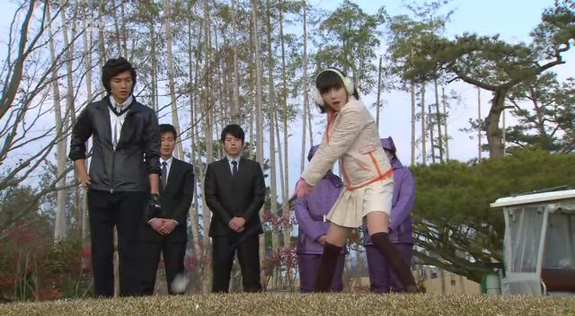 Erkekler Çiçeklerden Önce Gelir Fotoğrafı