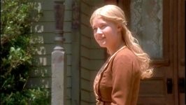 Love Takes Wing Fotoğrafı