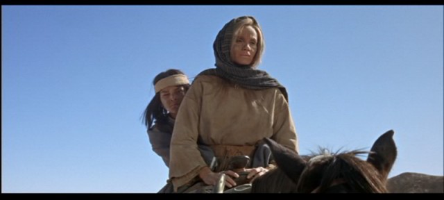 The Stalking Moon Fotoğrafı