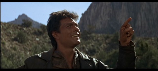 The Stalking Moon fotoğrafı