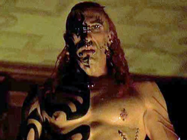 Strangeland fotoğrafı