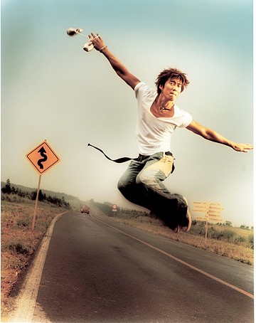 Flying Boys Fotoğrafı