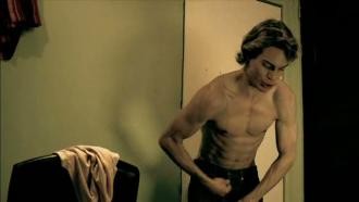 Between Love & Goodbye fotoğrafı