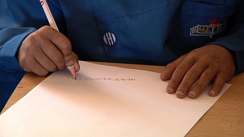 İki Dil Bir Bavul Fotoğrafı