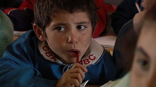 İki Dil Bir Bavul Fotoğrafı