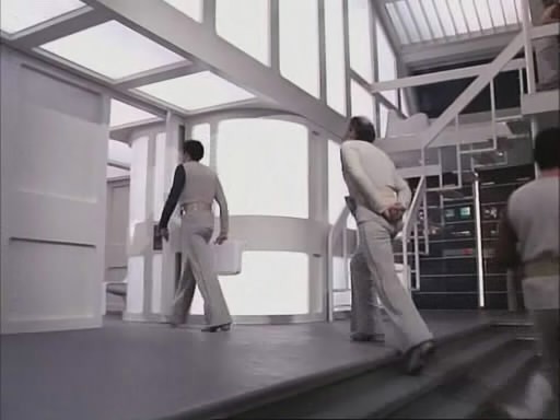 Uzay: 1999 Fotoğrafı