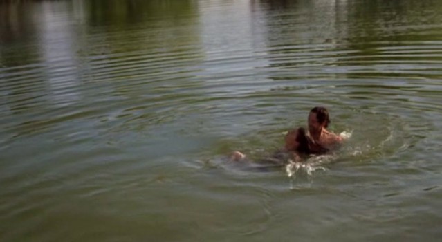 Dark Moon Rising fotoğrafı