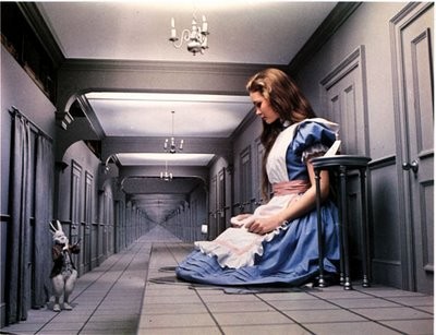 Alis Harikalar Diyarında fotoğrafı