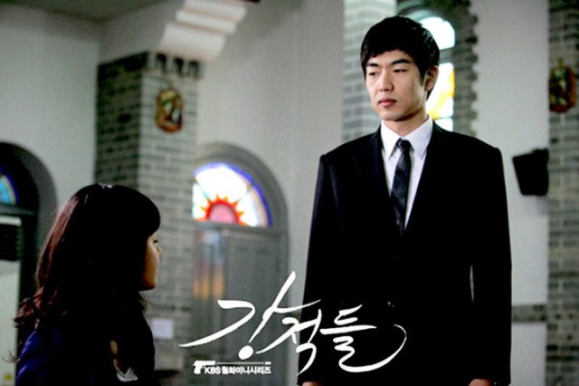 Powerful Opponents Fotoğrafı