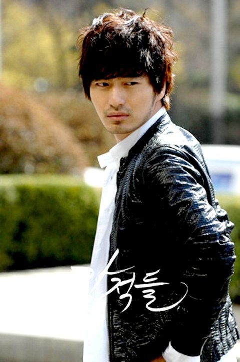 Powerful Opponents Fotoğrafı