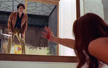 L'uccello Dalle Piume Di Cristallo Fotoğrafı