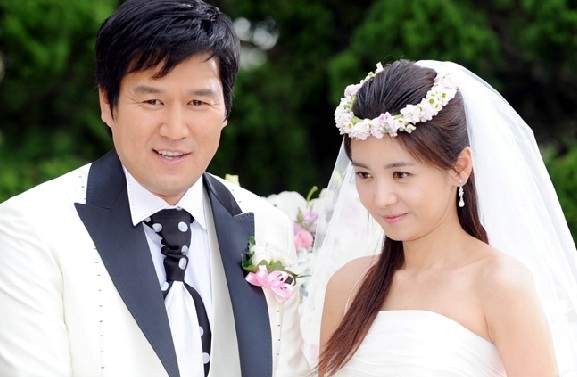 Temptation Of Wife Fotoğrafı