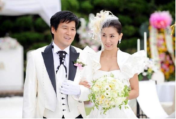 Temptation Of Wife fotoğrafı