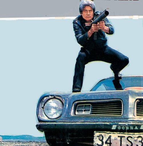 Yalnız Adam fotoğrafı