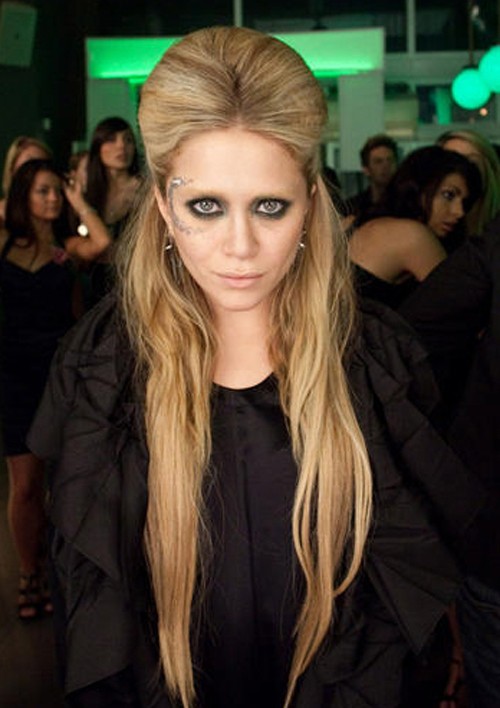 Sevimsiz Fotoğrafı