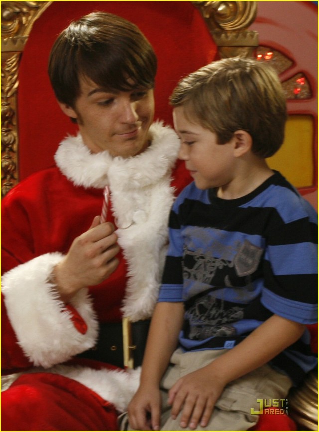 Merry Christmas, Drake & Josh Fotoğrafı
