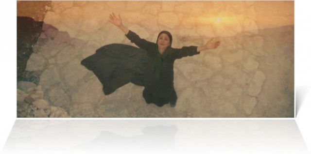 Soraya'yı Taşlamak Fotoğrafı