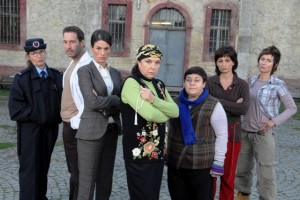 Parmaklıklar Ardında Fotoğrafı