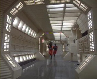 Ziyaretçiler: Son Savaş Fotoğrafı