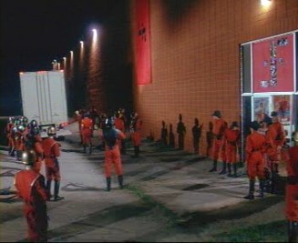 Ziyaretçiler: Son Savaş Fotoğrafı