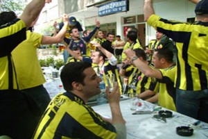 Takım Böyle Tutulur: Vazgeçersen Kaybedersin fotoğrafı