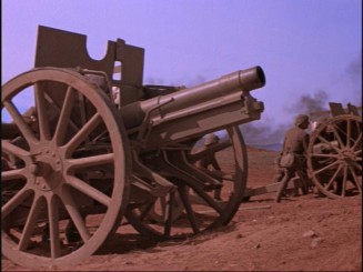 The Adventures Of Young Indiana Jones: Daredevils Of The Desert fotoğrafı