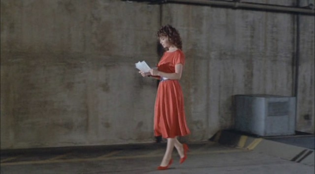 Kırmızılı Kadın Fotoğrafı